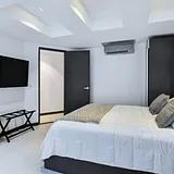 Parque Lleras 8br Luxury Apt. Glass Pool & 2 Jacuzzis photo 15