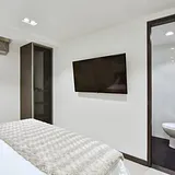 Parque Lleras 8br Luxury Apt. Glass Pool & 2 Jacuzzis photo 22