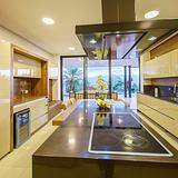Luxury Mansion | 9 Bed•Maid•Pool•Jacuzzi•Sauna•Gym photo 10