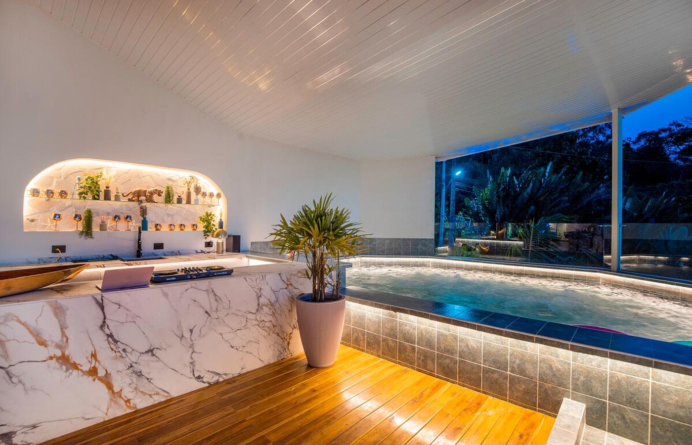 Luxury Mansion in Poblado/disco/2pools/Jacuzzi/AC photo 5
