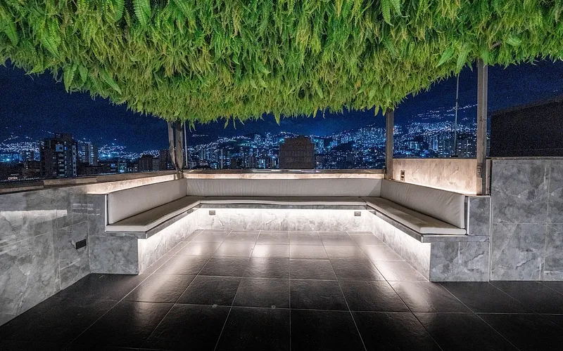 Penthouse • Private Jacuzzi + Sauna + Turco photo 4