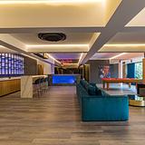 Nightlife PH with Pool Provenza photo 8