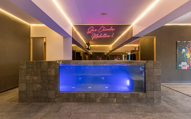 Nightlife PH with Pool Provenza photo 3