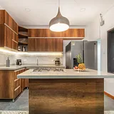 Casa Madera in Lleras Park 7BR & private Jacuzzi photo 3