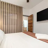 Casa Madera in Lleras Park 7BR & private Jacuzzi photo 9