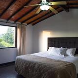 Poblado10Br park lleras pool jacuzzi EventsOK photo 4