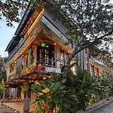 Celebration Villa w/ Rooftop Jacuzzi & Bar | 9BR photo 2