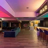 Nightlife PH with Pool Provenza photo 17
