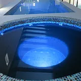 Parque Lleras 8br Luxury Apt. Glass Pool & 2 Jacuzzis photo 2