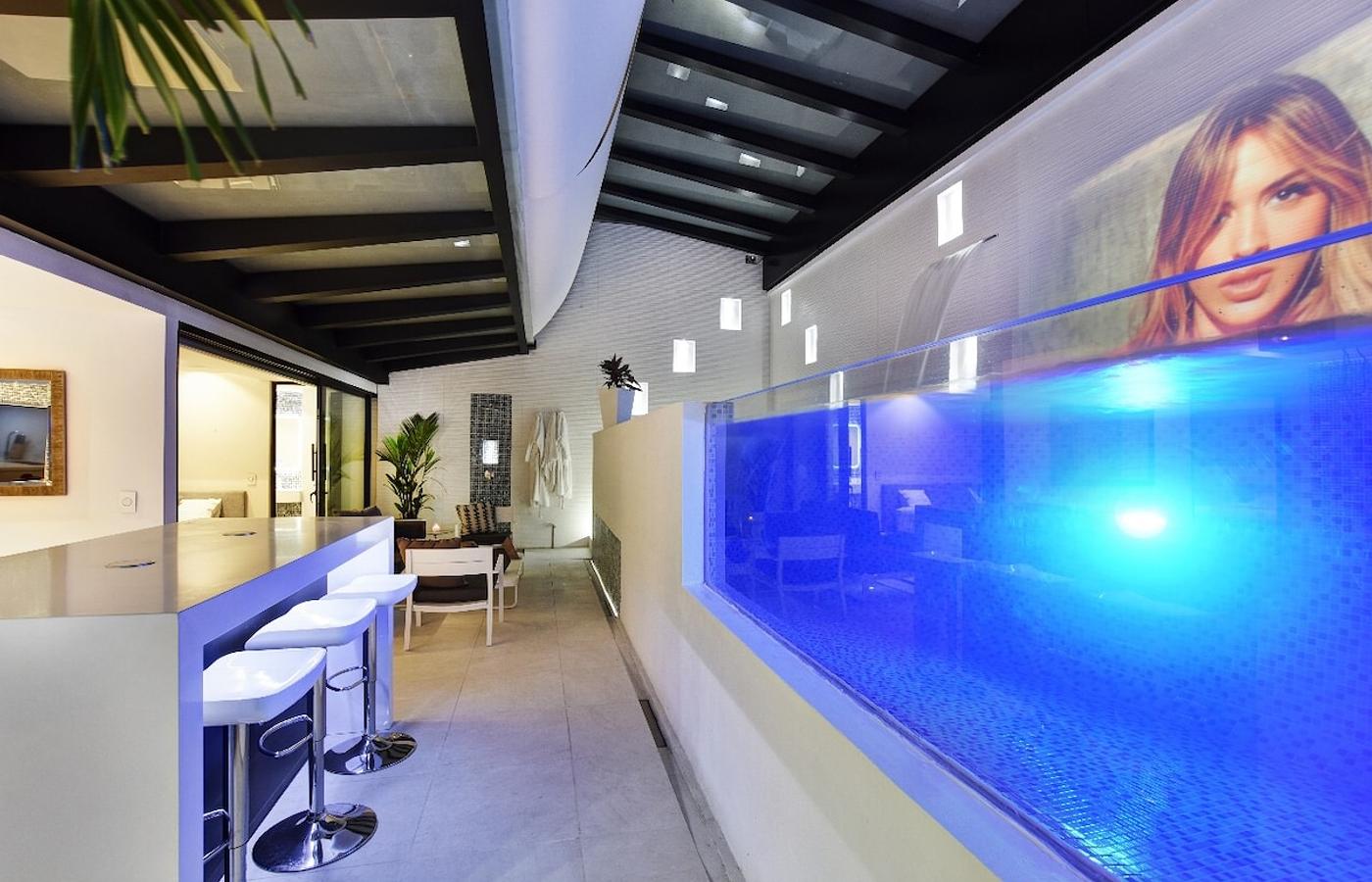 Parque Lleras 8br Luxury Apt Glass Pool&2 Jacuzzis photo 3